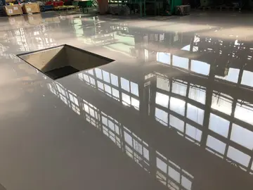 Posadzka żywiczna, realizacja FixFloor, zdjęcie 9