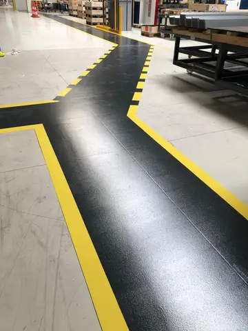 Posadzka żywiczna, realizacja FixFloor, zdjęcie 32